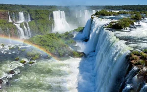 Breathtaking Wonders: A Guide to the Top 10 Most Beautiful Waterfalls of 2024 - image 5