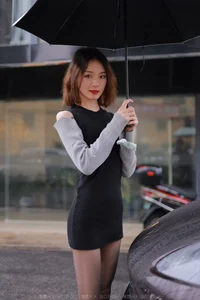 IESS Xiao Liu Rain Series: Atmospheric Black Silk Photography Collection - image 46