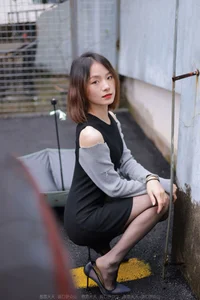 IESS Xiao Liu Rain Series: Atmospheric Black Silk Photography Collection - image 59