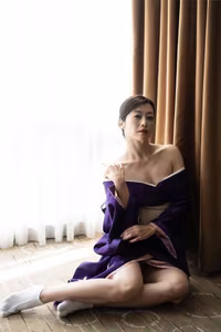 JP Maki Hojo: Captivating Violet Elegance (87P) - image 0