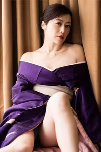 JP Maki Hojo: Captivating Violet Elegance (87P) - image 9