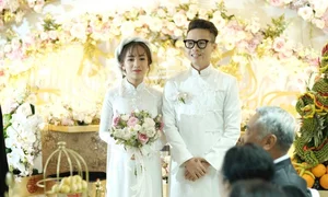 Opulent Vietnamese Wedding Features $3 Million Supercar and High-Society Family Moments - image 5