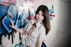 YiTuYu Art Language Vol.8018 Featuring Model Xuan Artistic Series - image 16