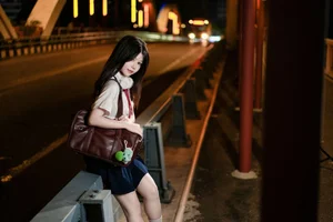 YiTuYu Art Language Vol.8018 Featuring Model Xuan Artistic Series - image 9