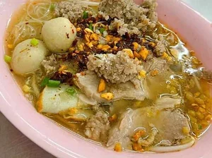 Exploring Global Flavors with Tăng Thanh Hà: A Culinary Journey Through Local Specialties and International Travel Lifestyle - image 6