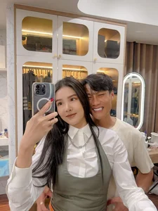 Famous Supermodel Kỳ Hân Sustains Leg Injury While Embracing the Trendy Sport of Pickleball - image 1