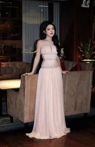 The Timeless Beauty of the Vietnamese Ao Dai: A Look Back at Student Icon Trần Nguyễn Triệu Vy’s Stunning Style Evolution - image 6