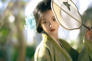 Captivating Li Yu Ayu Photography: YiTuYu Art Language Vol.9195 - A Stunning 43-Image Visual Journey of Elegance and Nature - image 15