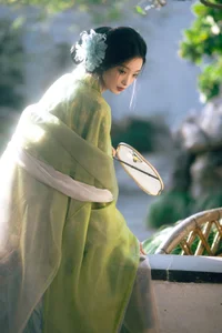 Captivating Li Yu Ayu Photography: YiTuYu Art Language Vol.9195 - A Stunning 43-Image Visual Journey of Elegance and Nature - image 16