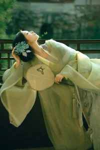 Captivating Li Yu Ayu Photography: YiTuYu Art Language Vol.9195 - A Stunning 43-Image Visual Journey of Elegance and Nature - image 14