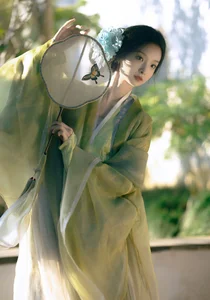 Captivating Li Yu Ayu Photography: YiTuYu Art Language Vol.9195 - A Stunning 43-Image Visual Journey of Elegance and Nature - image 7