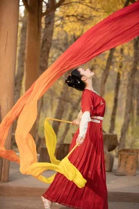 Mu Ge Radiates Elegance in YiTuYu Art Language Vol.6988 Gallery - image 4