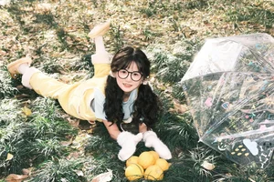 Charming Aesthetics: Art Language Vol.6095 Featuring Xiao Yi Mei Mei Cute - image 19