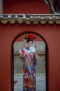 Timeless Elegance of Man Li by the Red Wall - YiTuYu Vol.8871 - image 19