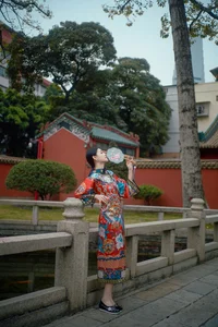Timeless Elegance of Man Li by the Red Wall - YiTuYu Vol.8871 - image 10