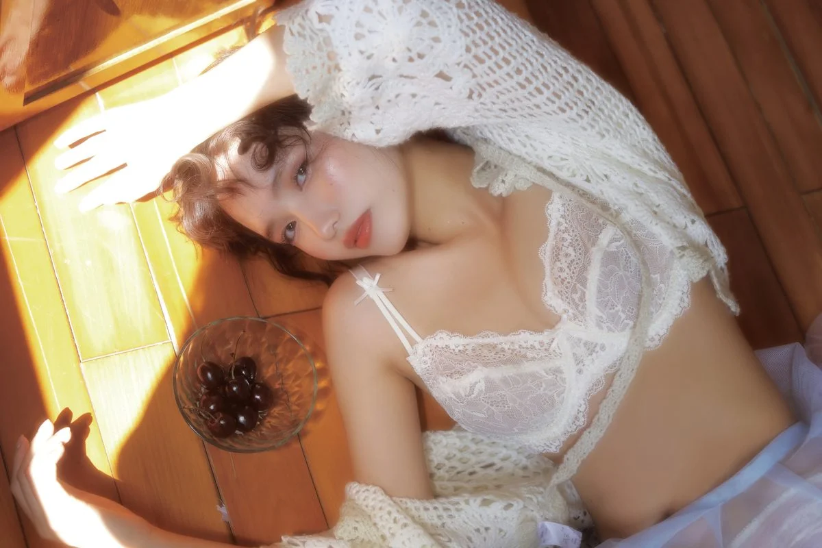 Artistic Portrait Gallery: YiTuYu Art Language Vol.4254 Featuring Xia Shi Ha Ha Jiang