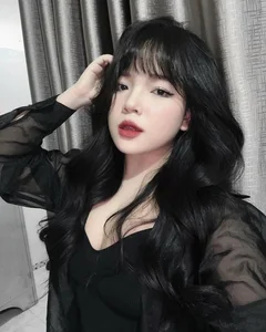 The Return of a Star: Tiktokers Nostalgic Beauty Comeback - image 6