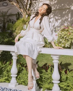Style Secrets of a 150cm Beauty Nominated for the World's 100 Most Beautiful Faces - image 4