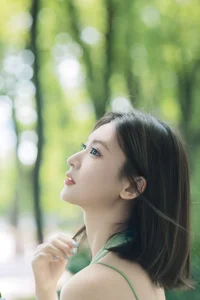 YiTuYu Art Language Vol.10440 Featuring the Elegant Jing Zhu Portrait Collection - image 17