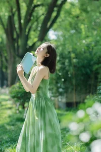 YiTuYu Art Language Vol.10440 Featuring the Elegant Jing Zhu Portrait Collection - image 5