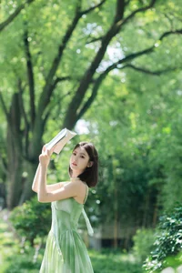 YiTuYu Art Language Vol.10440 Featuring the Elegant Jing Zhu Portrait Collection - image 8