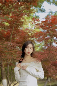 Creative Portraits: YiTuYu Art Language Vol.6946 Featuring Wo Bu Shua Niao - image 2