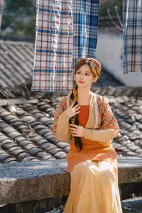 Discover YiTuYu Vol.8735 Zhang Yan Hong: Enchanting Traditional Charm in an Ancient Village - image 7