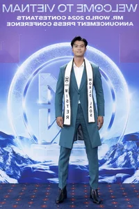 Male Pageant Kings Shine in Vietnam: A Close-up Gallery of Charisma - image 0