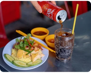 The Ultimate Hainanese Chicken Rice Fusion in the Heart of Saigon - image 0
