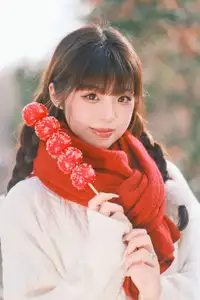 YiTuYu Vol.8562: Sai Xi Xi Li Ma Radiates Festive Charm in Warm Winter Style - image 7