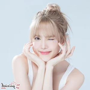Thieu Bao Tram: The 9X Star's Most Captivating Bikini Moments and Fashion Evolution - image 12