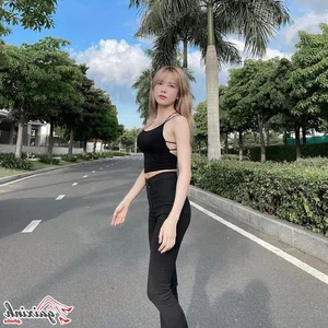 Thieu Bao Tram: The 9X Star's Most Captivating Bikini Moments and Fashion Evolution - image 34