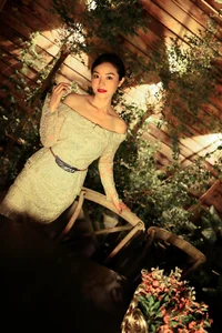 Artistic Expression in Photography: YiTuYu Art Language Vol.5004 Featuring Yi Xuan - image 5