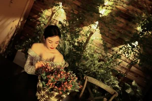 Artistic Expression in Photography: YiTuYu Art Language Vol.5004 Featuring Yi Xuan - image 8