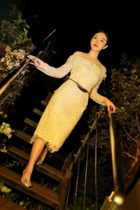 Artistic Expression in Photography: YiTuYu Art Language Vol.5004 Featuring Yi Xuan - image 1