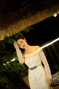 Artistic Expression in Photography: YiTuYu Art Language Vol.5004 Featuring Yi Xuan - image 7