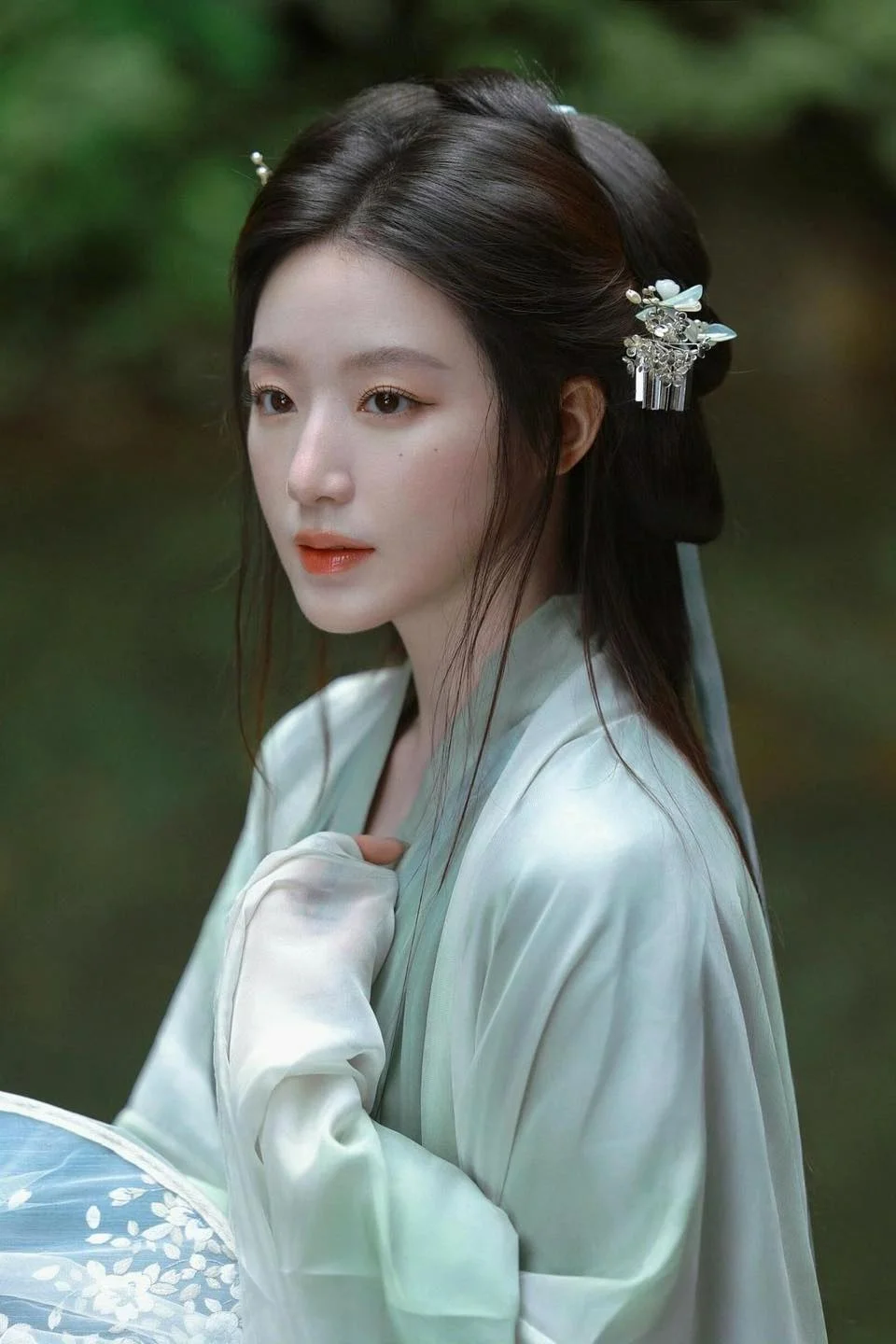 Shuhua’s 8-Year K-Pop Journey: Analyzing the Career and Growth of (G)I-DLE’s Visual Star