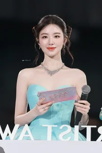 Shuhua’s 8-Year K-Pop Journey: Analyzing the Career and Growth of (G)I-DLE’s Visual Star - image 7