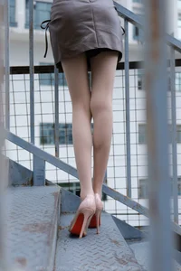 Urban Aesthetic Journey with Model Tuan Tuan in Passing Through Your World - image 67