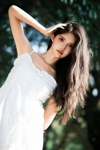Duo Mi Domy Features in YiTuYu Art Language Vol.7737: Capturing Contemporary Grace - image 5