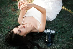 Duo Mi Domy Features in YiTuYu Art Language Vol.7737: Capturing Contemporary Grace - image 8