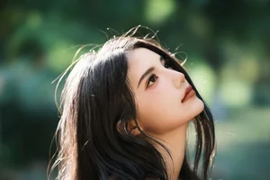 Duo Mi Domy Features in YiTuYu Art Language Vol.7737: Capturing Contemporary Grace - image 9