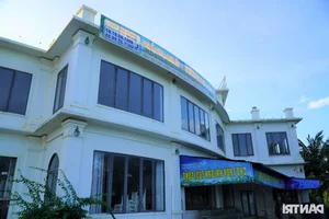 Stalled 370 Billion VND Luxury Villa and Restaurant Project at Loc Ha Beach - image 3