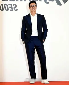 Daniel Henney's Romantic Marriage Journey: The Korean-American Star Finds Love and Happiness in His Late 40s - image 5