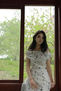 Artistic Expression: Elaine in YiTuYu Art Language Vol.6826 - image 3
