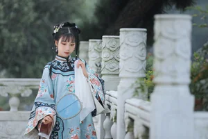 YiTuYu Art Language Vol. 6618: Zhou Zhou AY’s Artistic Visual Storytelling - image 10