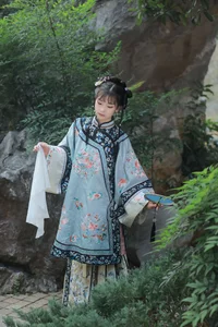 YiTuYu Art Language Vol. 6618: Zhou Zhou AY’s Artistic Visual Storytelling - image 24