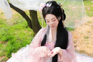 YiTuYu Art Language Vol.5791: Stunning Portrait Gallery Featuring Bu Ke Ai De He He Miao - image 23
