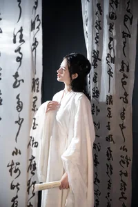 YITUYU Art Language 2024.06.18: LXY Redefines Modern Elegance with New Chinese Style - image 11