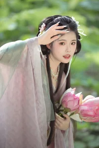 Sophisticated Artistry and Elegance: Shuang Shuang in YiTuYu Art Language Vol.4722 - image 23